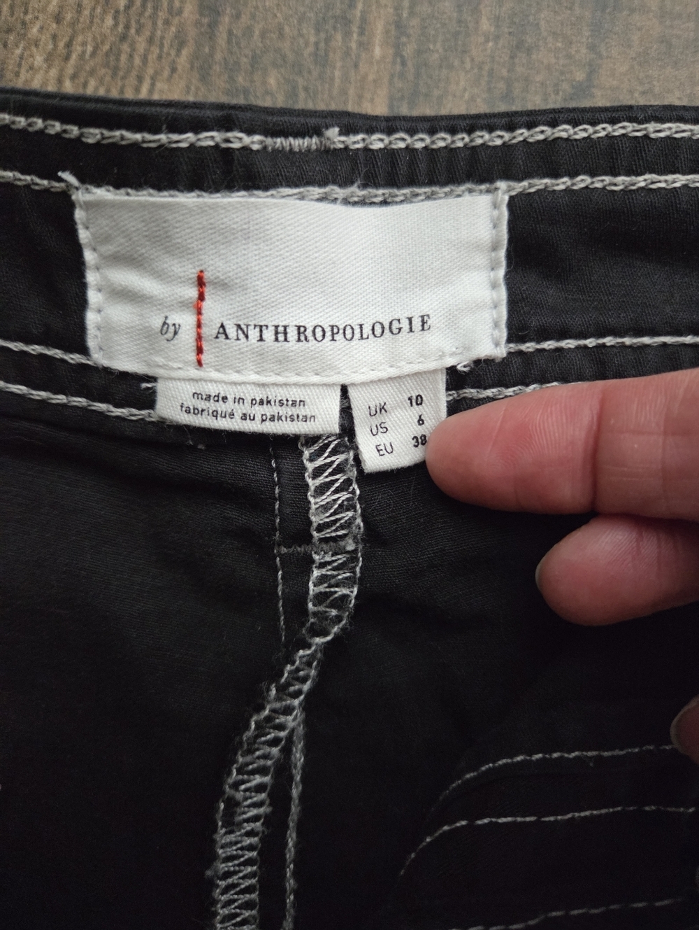 Anthropologie The Carson Utility Barrel Pants in Black Cargo High Rise Sz 6 - Picture 5 of 13